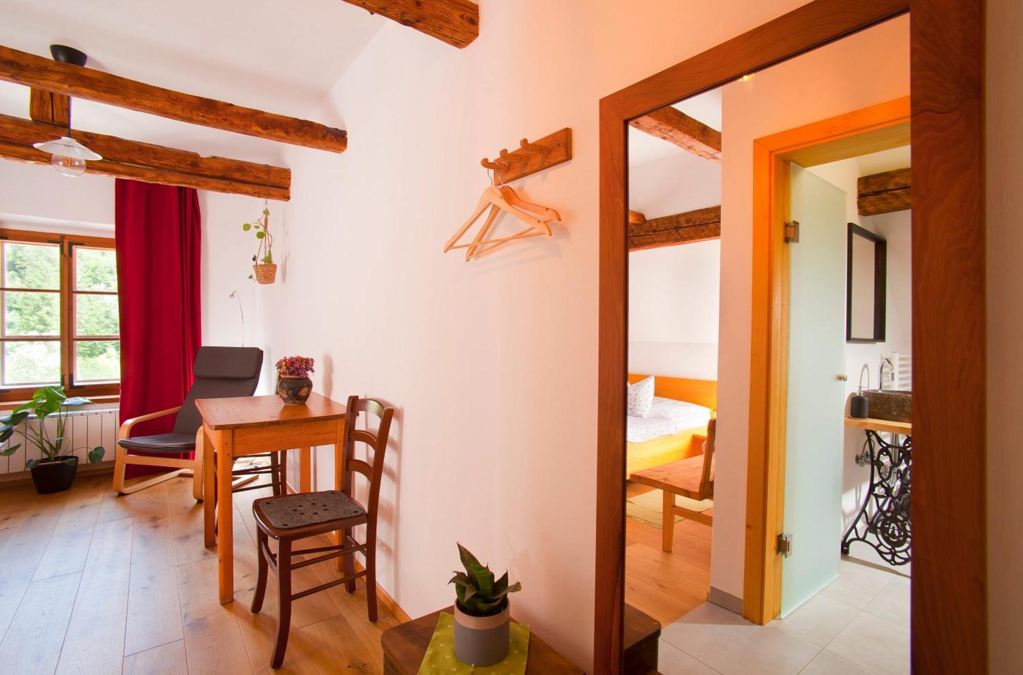 Juvanova Hous - Rooms Luce Екстер'єр фото