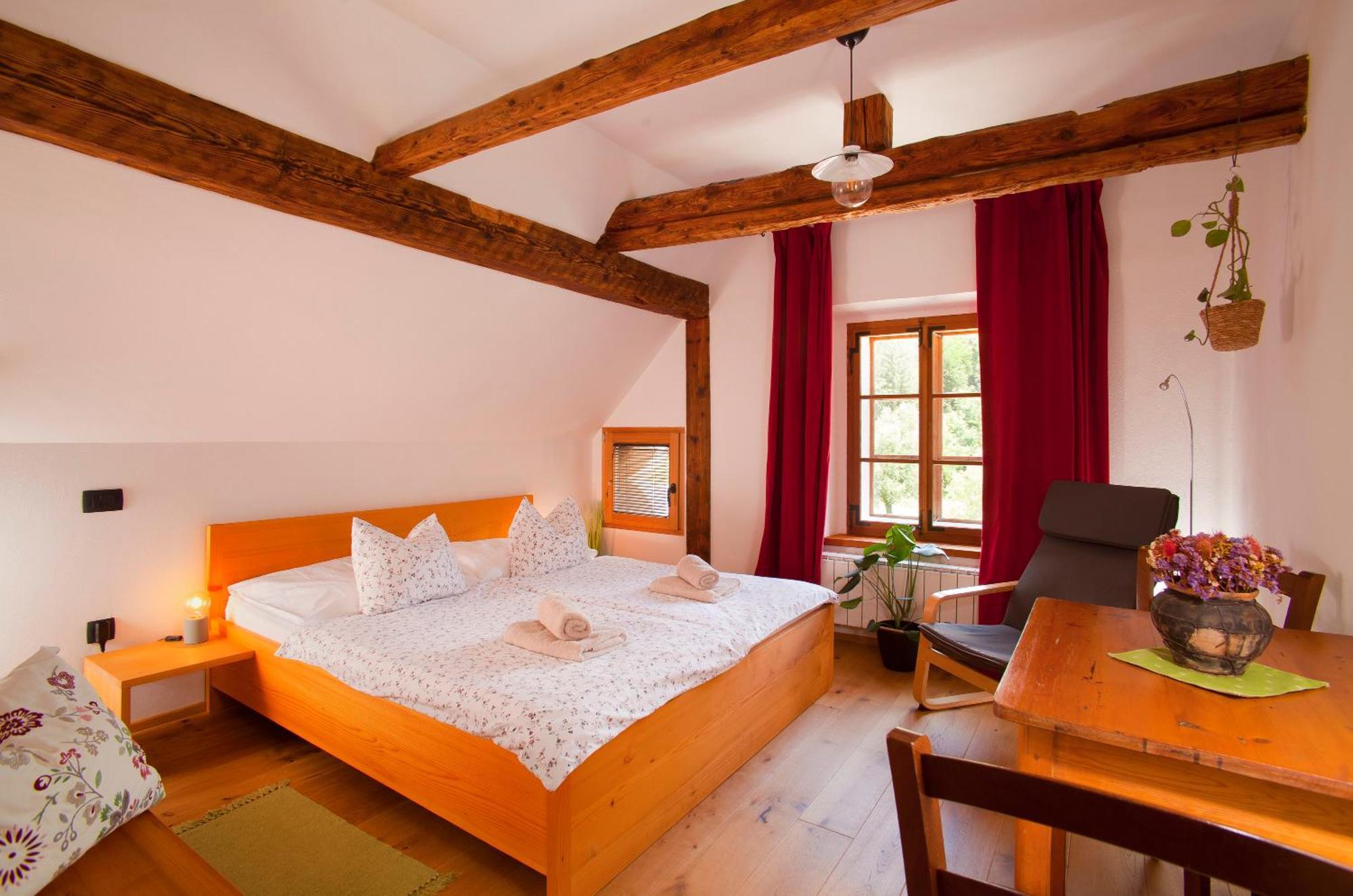 Juvanova Hous - Rooms Luce Екстер'єр фото